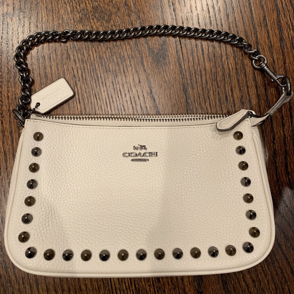 Small Coach over the should bag